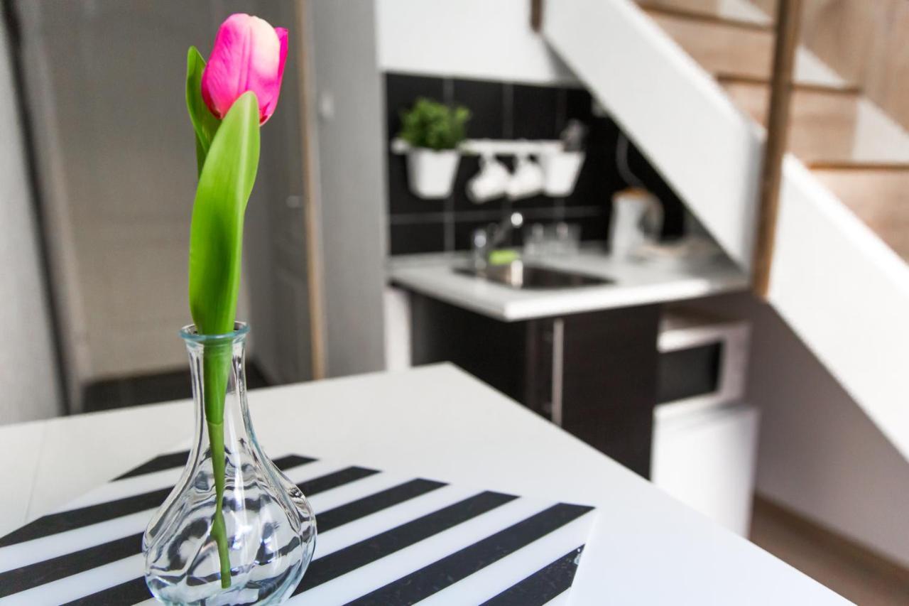 Modern Budget Lofts In The City Centre Budapest Exterior photo
